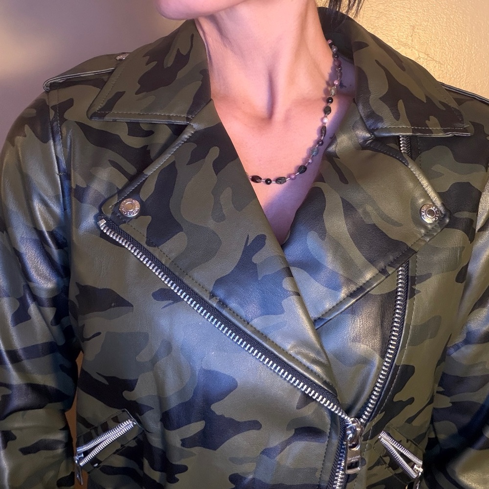 Calvin Klein Green Camouflage Faux Leather Motto Biker Jacket - Picture 2 of 8